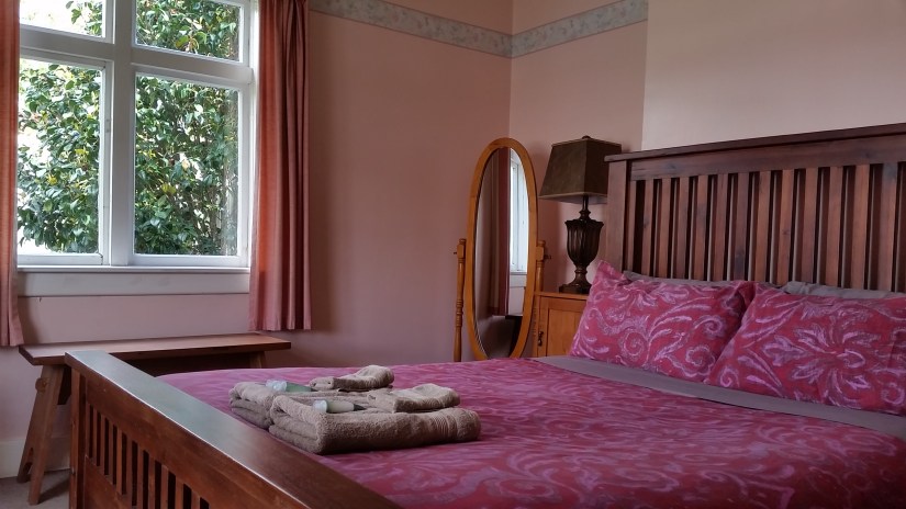 double room share bathroom