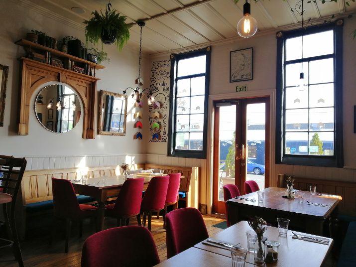 Christchurch B&amp;B Hello Sunday cafe