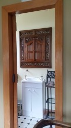 Cottage 55 Toilet.jpg